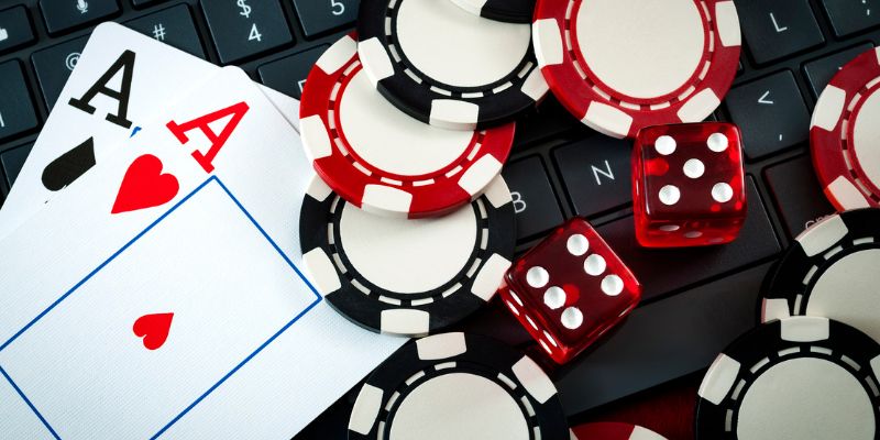 Ưu nhược điểm khi chơi game casino online